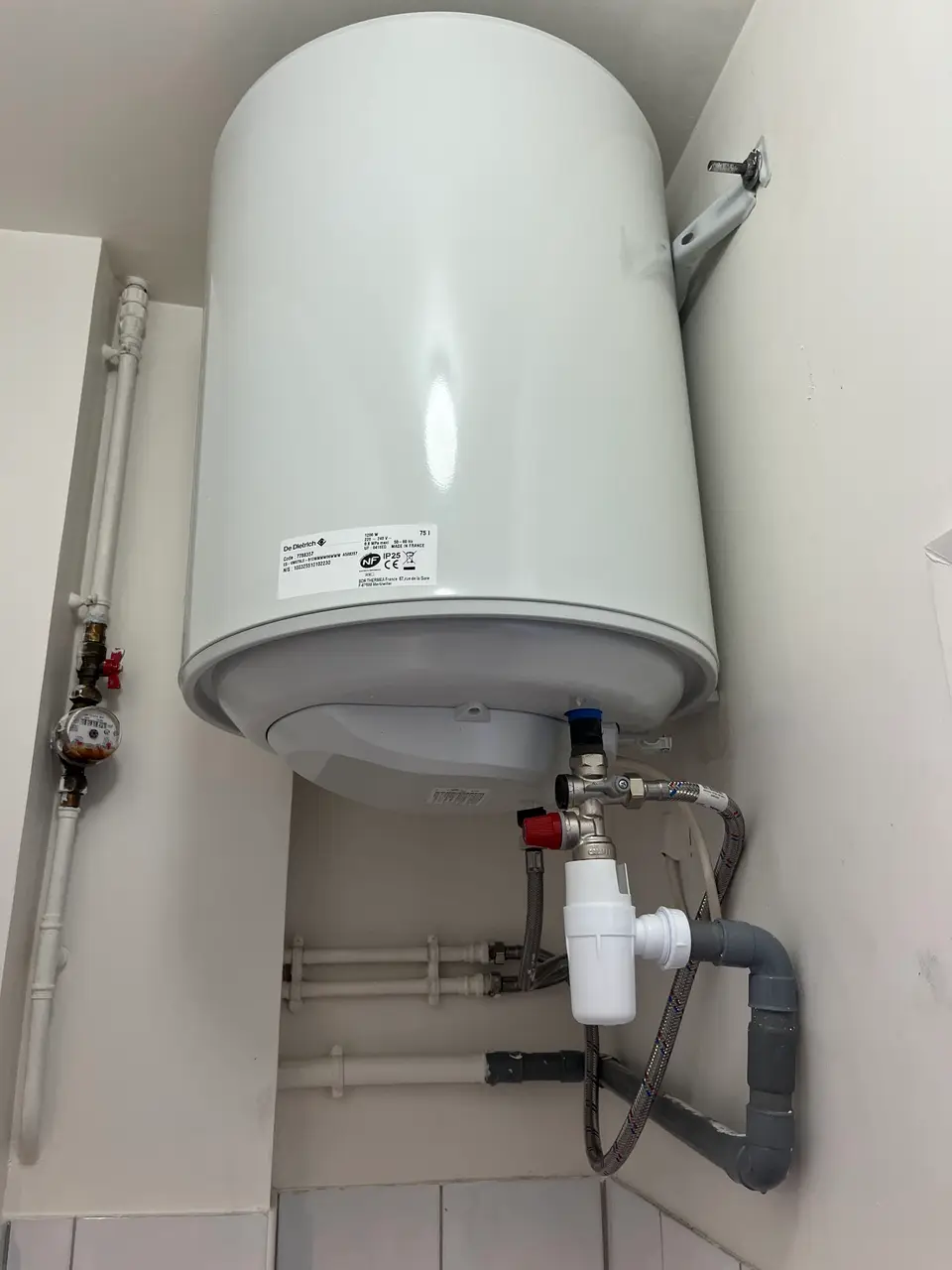 Chauffe-eau électrique De Dietrich 75L installé à Nice